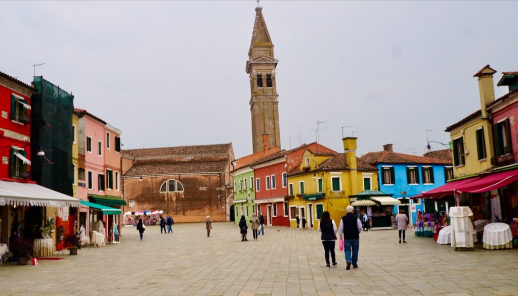  Burano town square